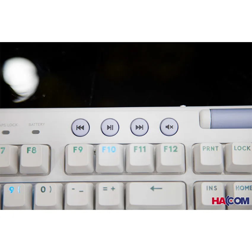 Bàn phím game không dây Logitech G715 TKL RGB Aurora Off White Linear (920-010693) thumb 3